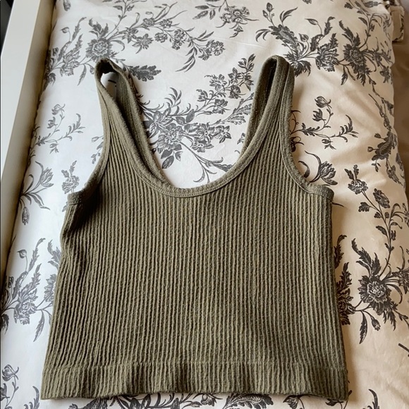 small green urban outfitters tank - Picture 2 of 2